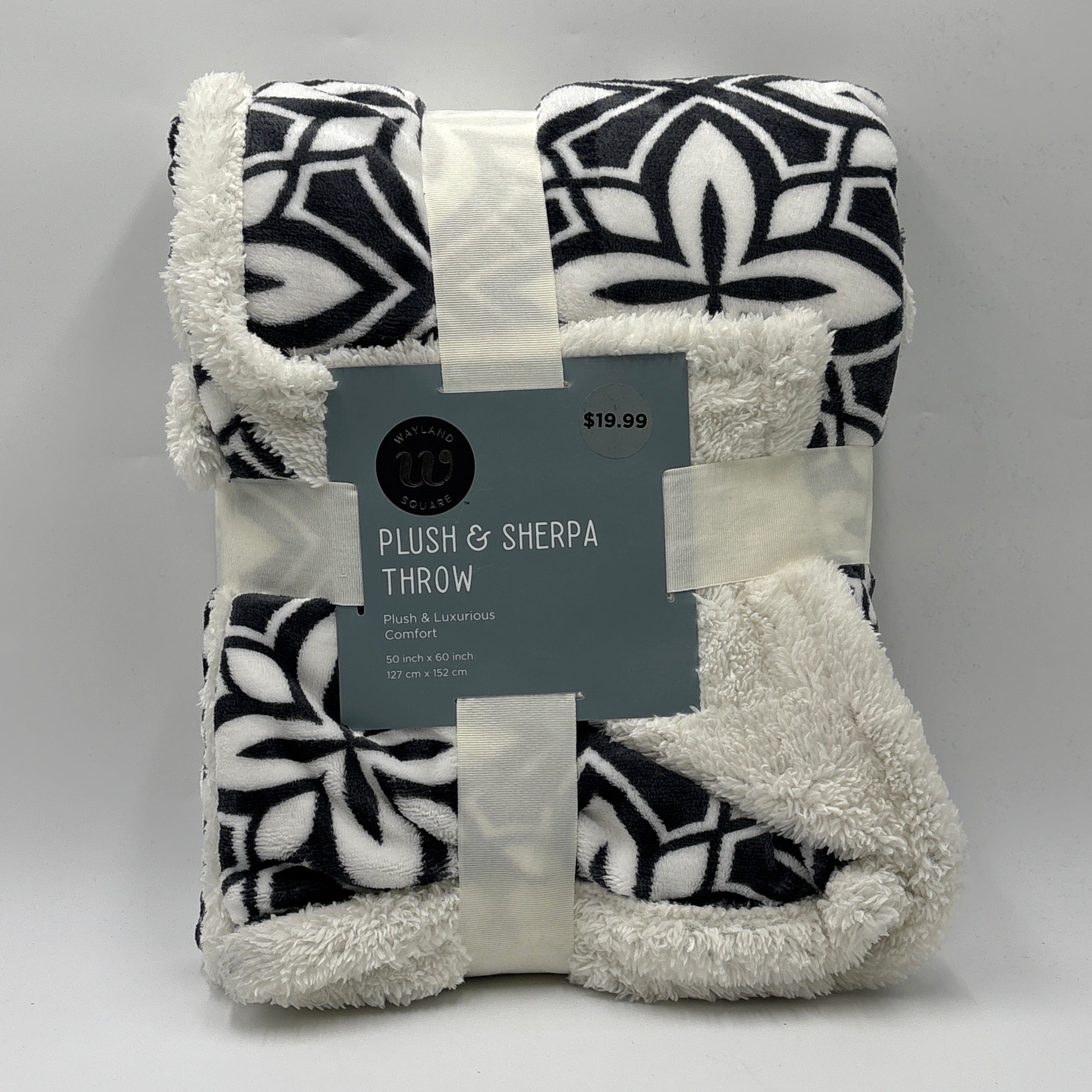 Wayland Square – Deluxe Sherpa Throw (Plush & Luxurious Comfort)