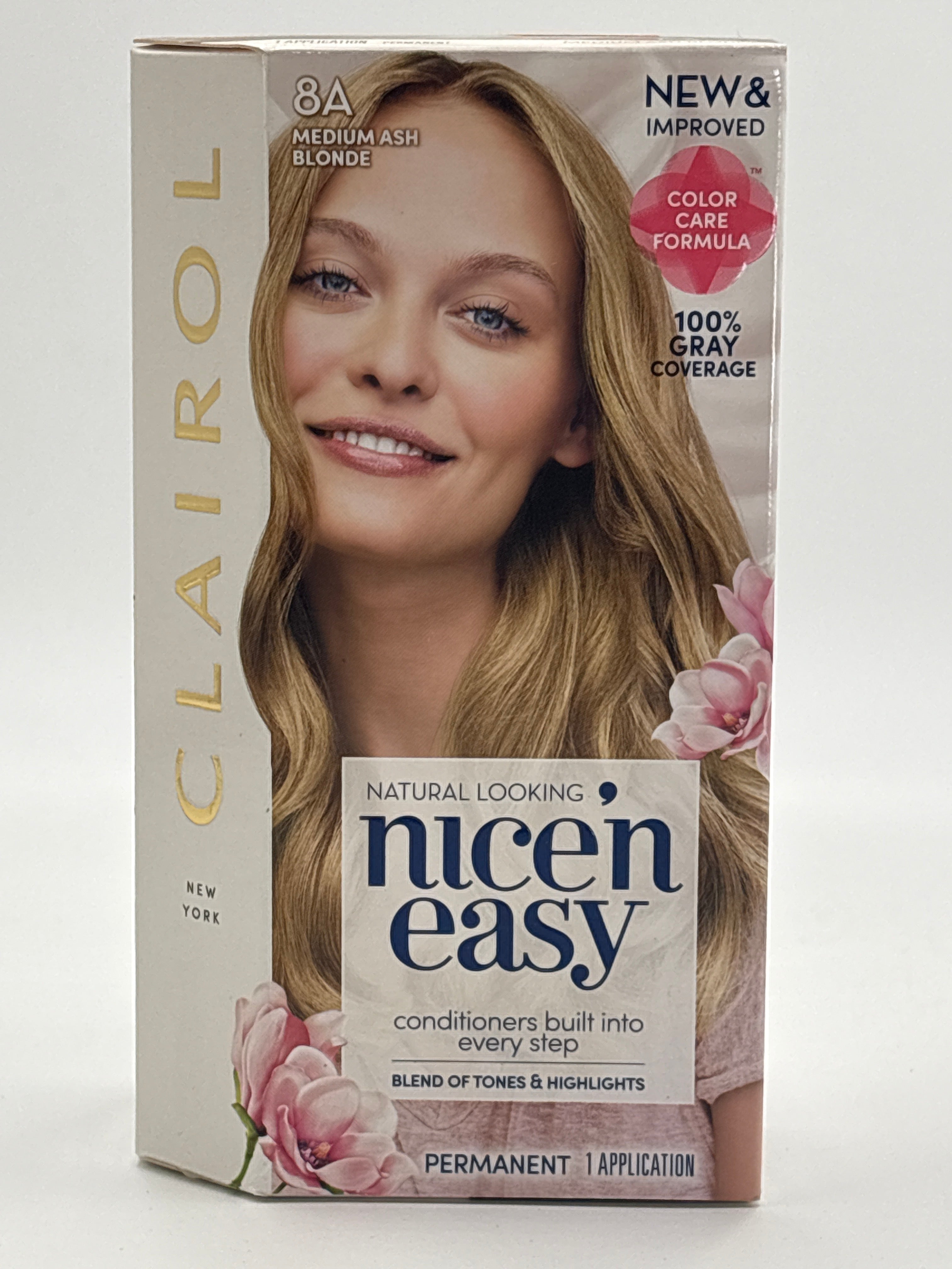 Clairol Nice'N Easy permanent hair dye box in Medium Ash Blonde with conditioners and gray coverage