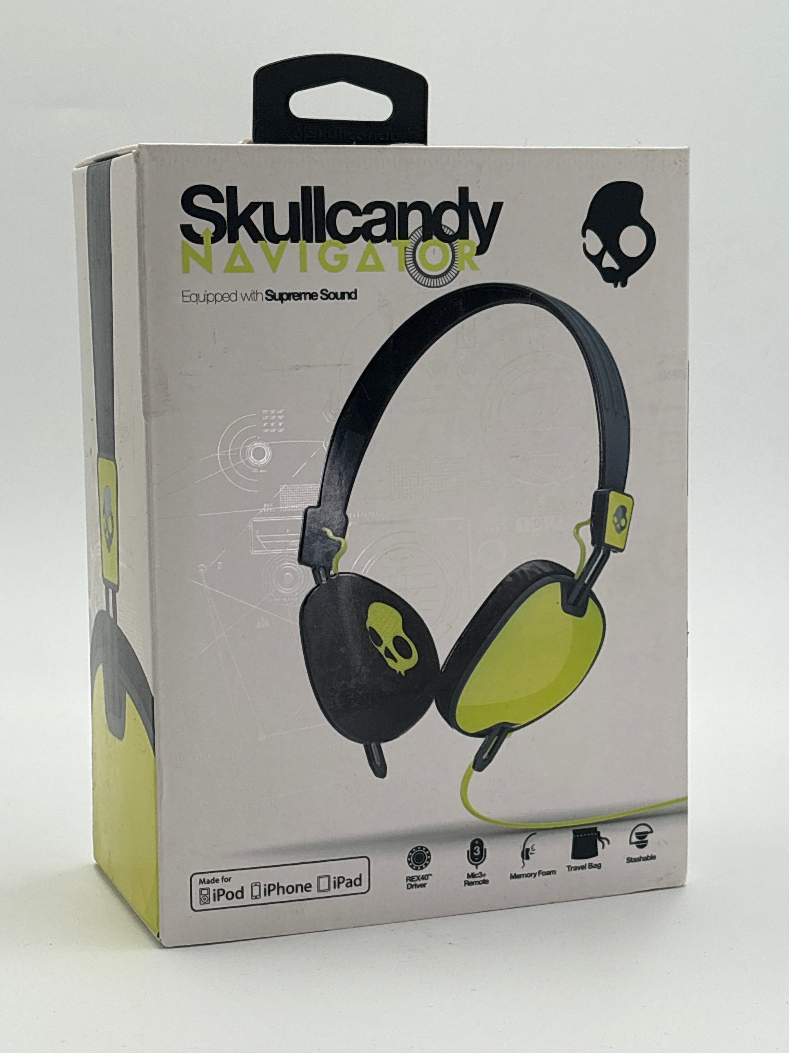 Skullcandy Navigator wired headphones in black and green with supreme sound packaging